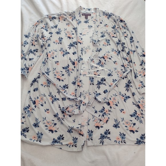 Gloria Vanderbilt Intimates & Sleepwear Gloria Vanderbilt Sleepwear